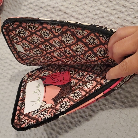 NWT Vera Bradley IPad/Ereader Sleeve/cover - Picture 3 of 5